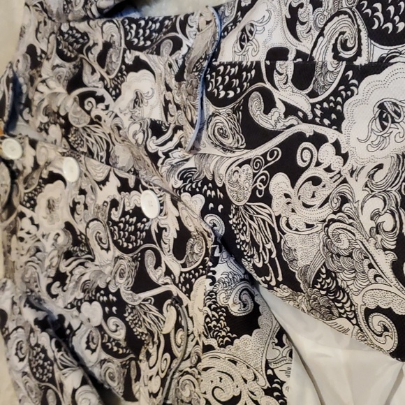 Deane & white- Small- black and white paisley patterned trench coat - Picture 14 of 14